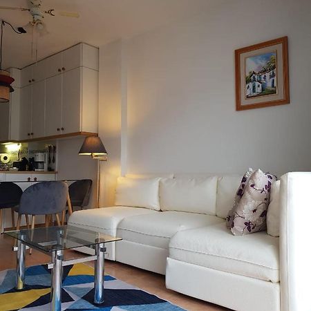 Modern, Cozy Studio Fuengirola Εξωτερικό φωτογραφία